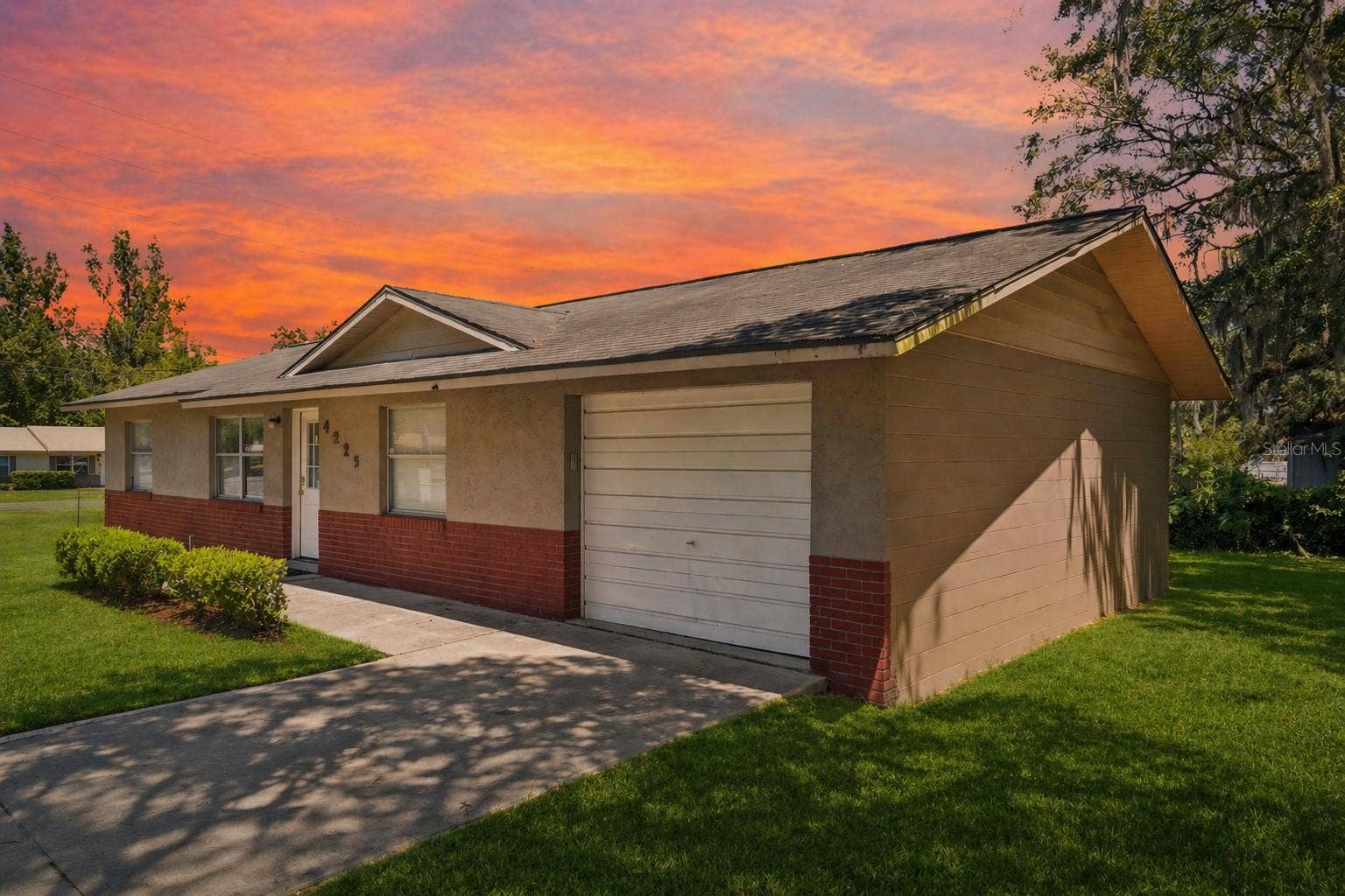 4225 NE 25TH AVENUE, Ocala, FL 34479 4225 NE 25TH AVENUE, Ocala, FL 34479
