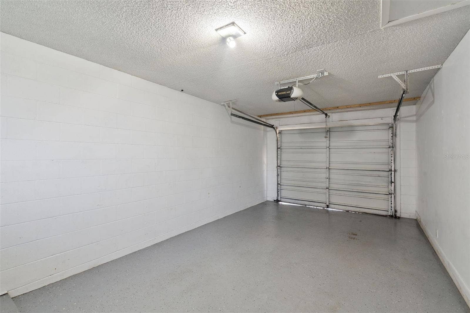 4225 NE 25TH AVENUE, Ocala, FL 34479 4225 NE 25TH AVENUE, Ocala, FL 34479