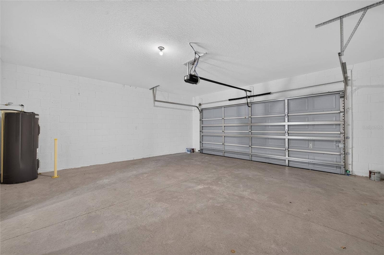 1025 CHAMPION RIDGE DRIVE, Daytona Beach, FL 32124 1025 CHAMPION RIDGE DRIVE, Daytona Beach, FL 32124