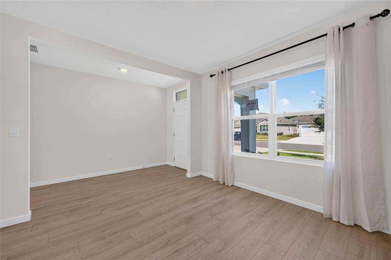 1025 CHAMPION RIDGE DRIVE, Daytona Beach, FL 32124 1025 CHAMPION RIDGE DRIVE, Daytona Beach, FL 32124