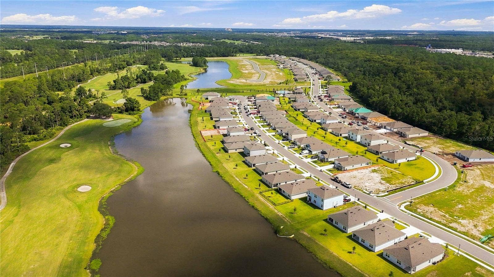 1025 CHAMPION RIDGE DRIVE, Daytona Beach, FL 32124 1025 CHAMPION RIDGE DRIVE, Daytona Beach, FL 32124