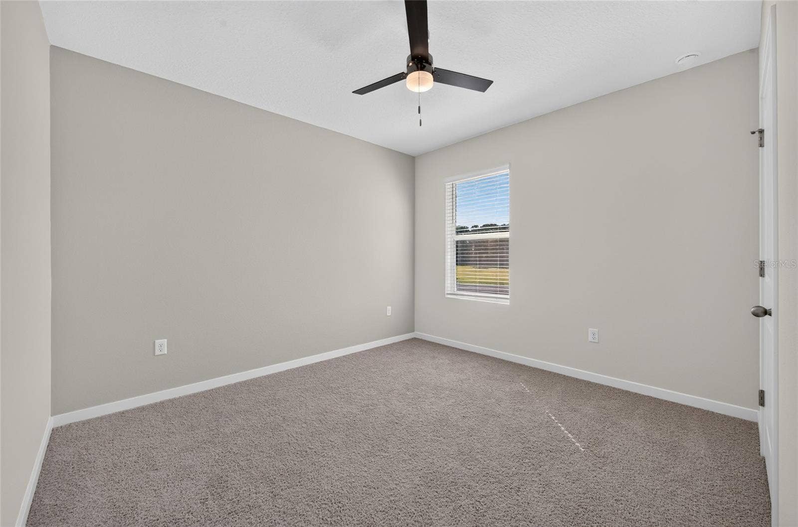 1025 CHAMPION RIDGE DRIVE, Daytona Beach, FL 32124 1025 CHAMPION RIDGE DRIVE, Daytona Beach, FL 32124