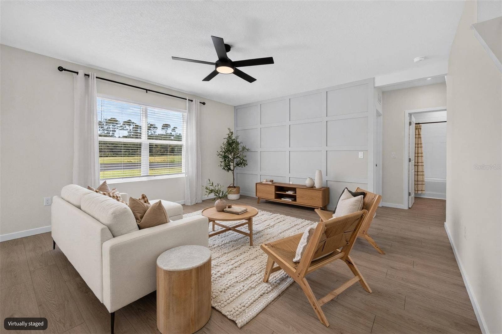 1025 CHAMPION RIDGE DRIVE, Daytona Beach, FL 32124 1025 CHAMPION RIDGE DRIVE, Daytona Beach, FL 32124