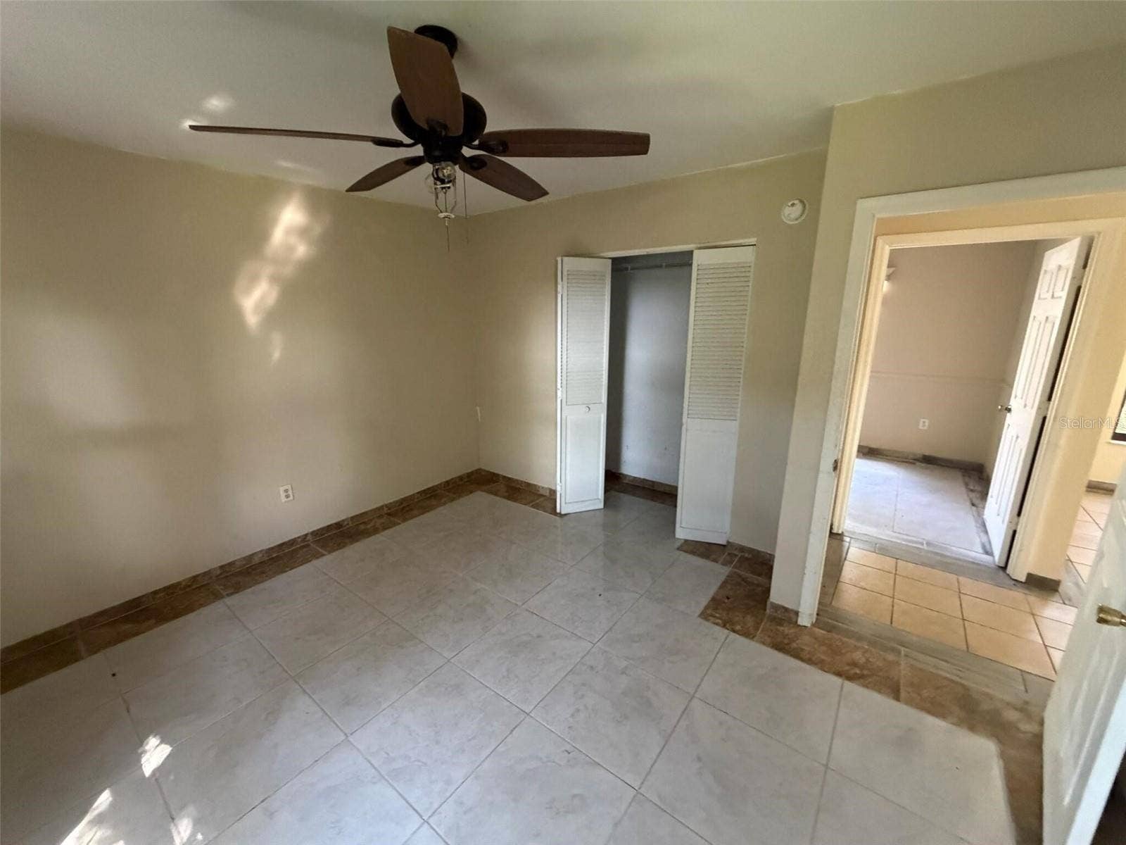 960 LAKE COVE TRAIL, Lakeland, FL 33813