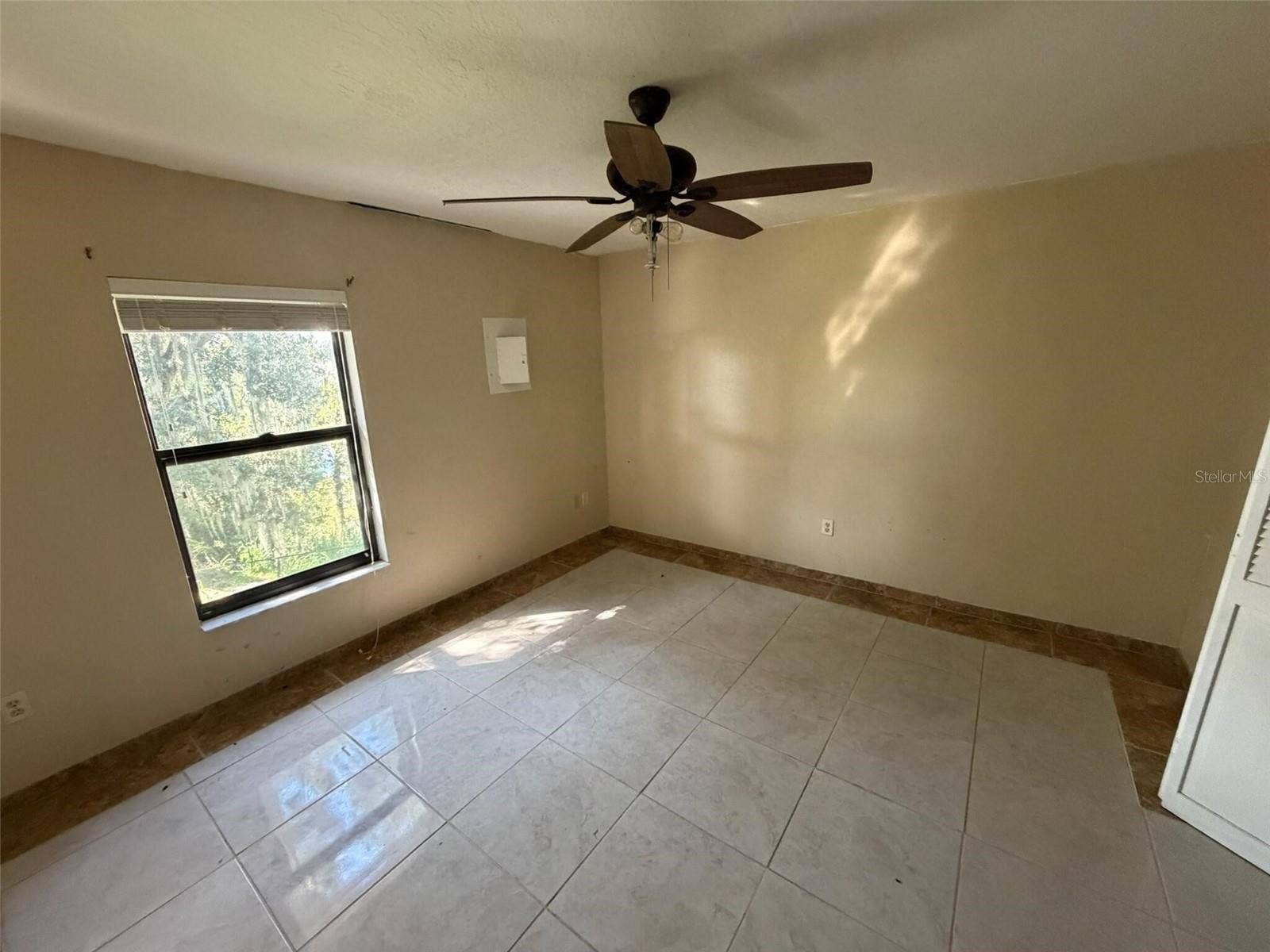 960 LAKE COVE TRAIL, Lakeland, FL 33813