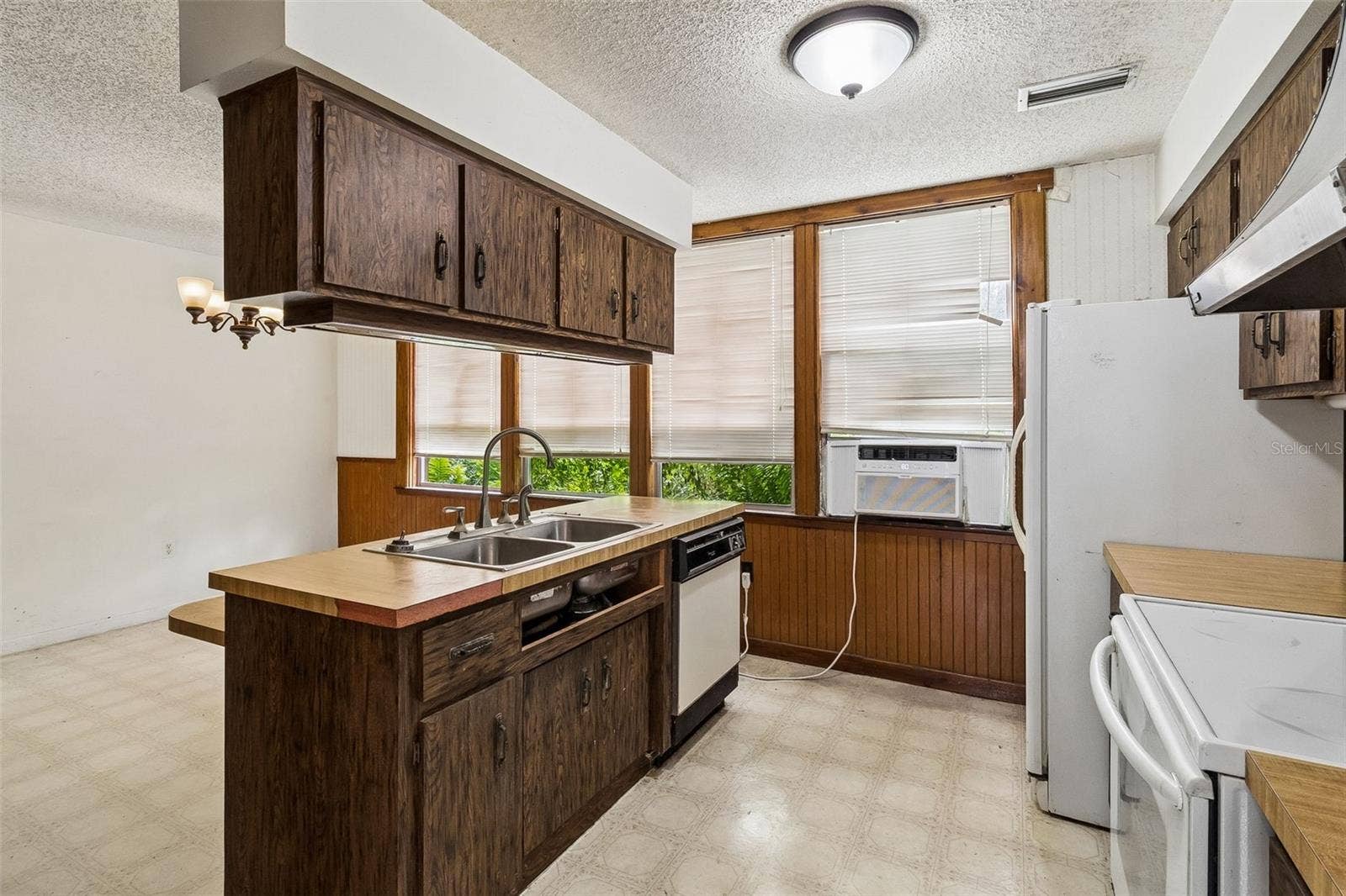 1502 WILLARD ROAD NW, Palm Bay, FL 32907
