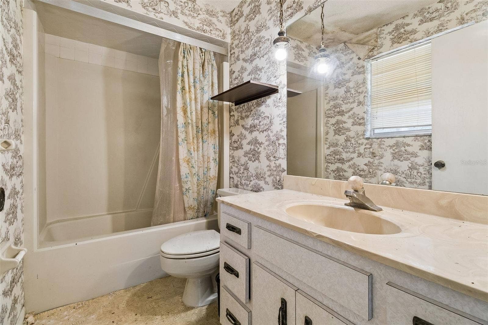 1502 WILLARD ROAD NW, Palm Bay, FL 32907