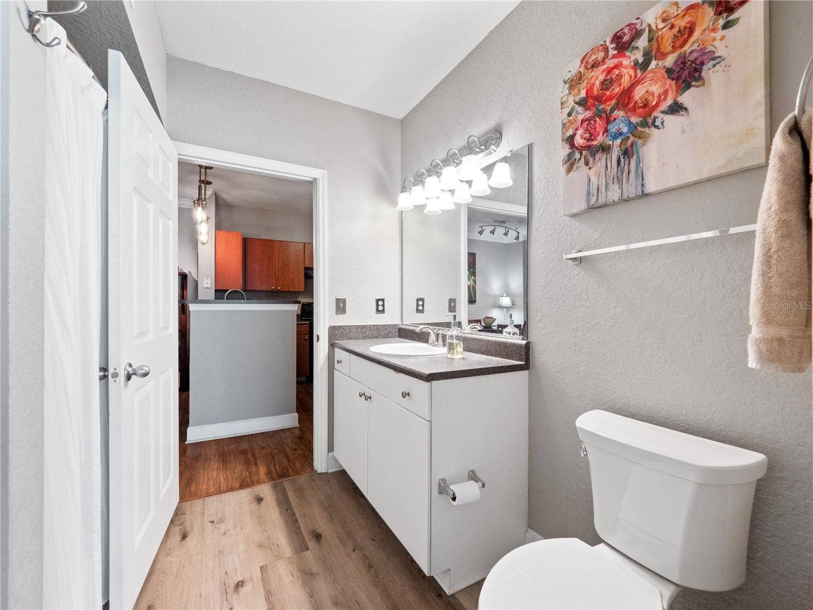 204 E SOUTH STREET, #2052, Orlando, FL 32801 204 E SOUTH STREET, #2052, Orlando, FL 32801