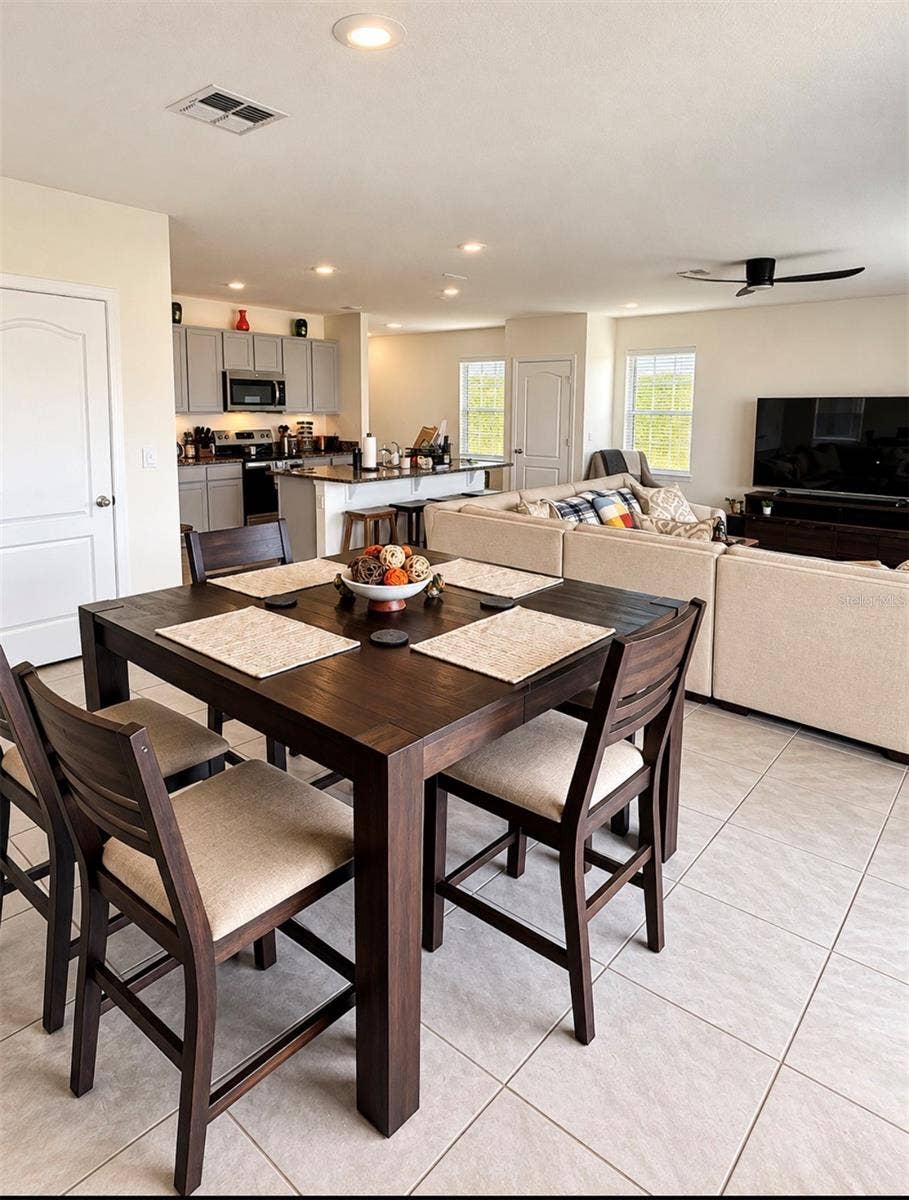 3660 SUNGROVE CIRCLE, Sanford, FL 32771