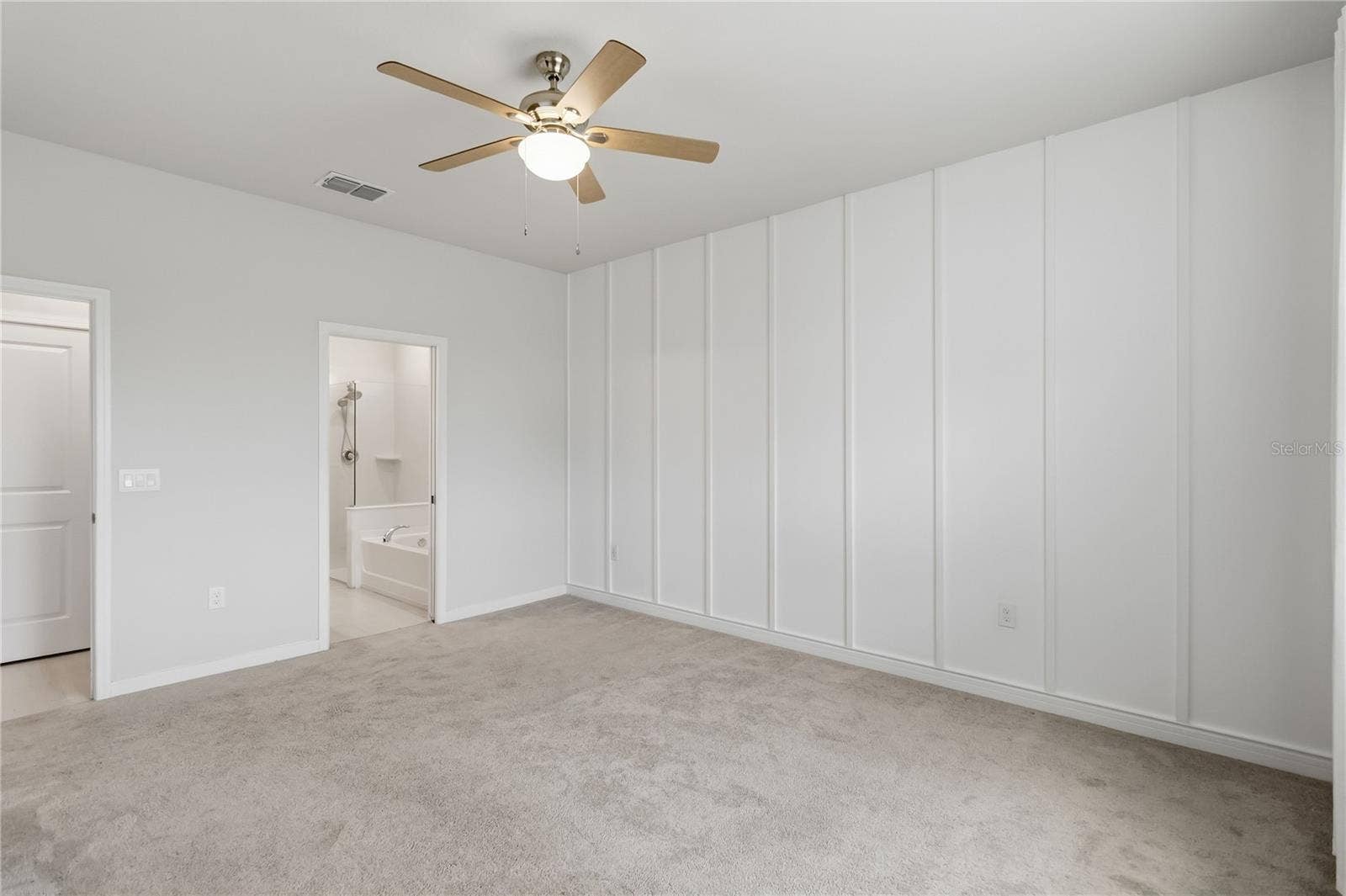 17319 MILLION LAKES COURT, Clermont, FL 34714 17319 MILLION LAKES COURT, Clermont, FL 34714