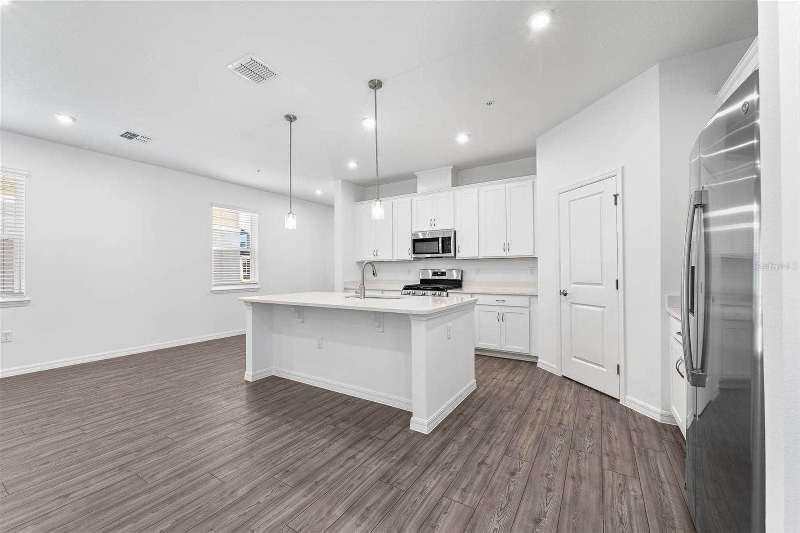 1837 HORSETAIL DRIVE, St Cloud, FL 34771 1837 HORSETAIL DRIVE, St Cloud, FL 34771