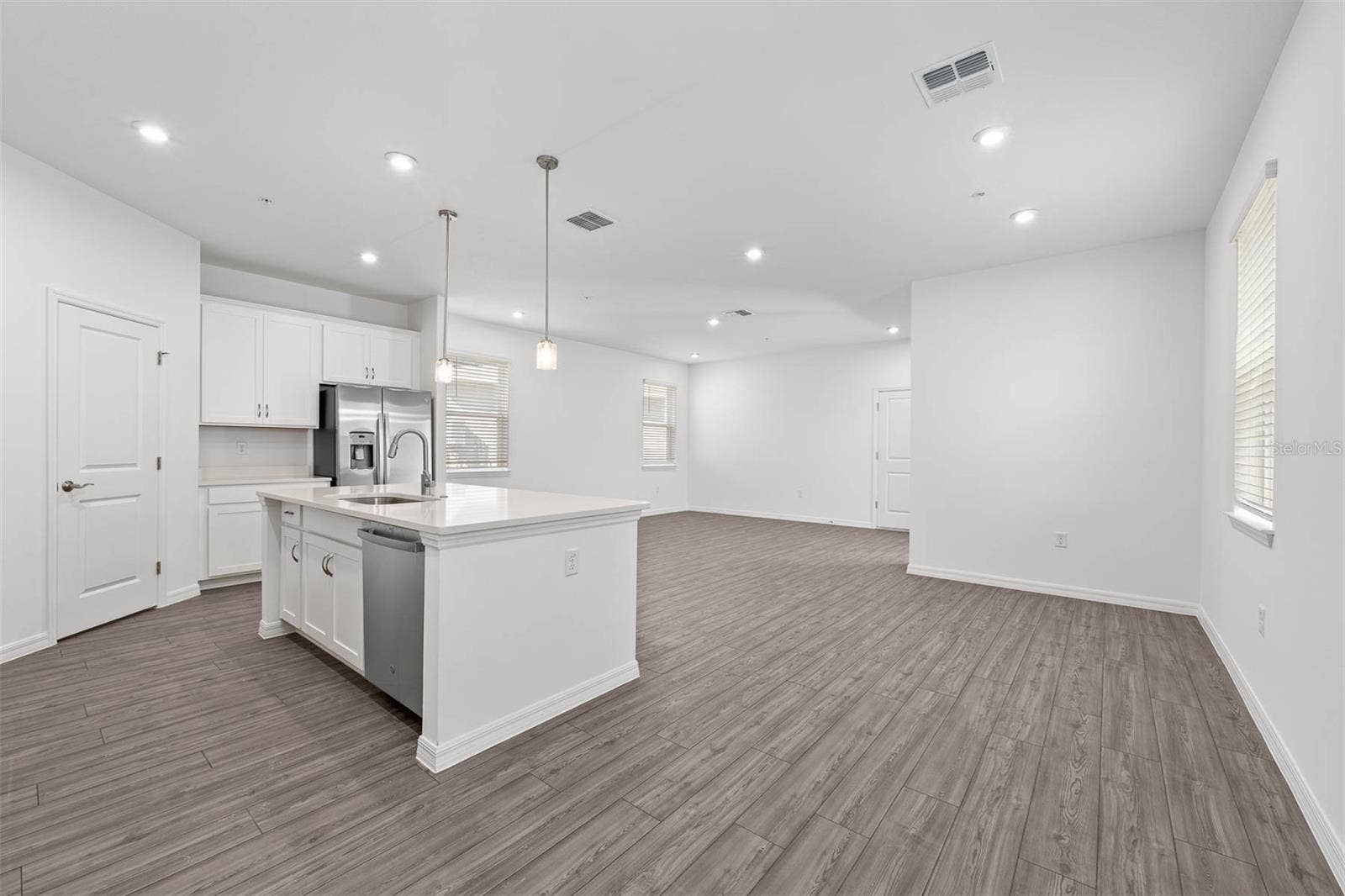 1837 HORSETAIL DRIVE, St Cloud, FL 34771 1837 HORSETAIL DRIVE, St Cloud, FL 34771