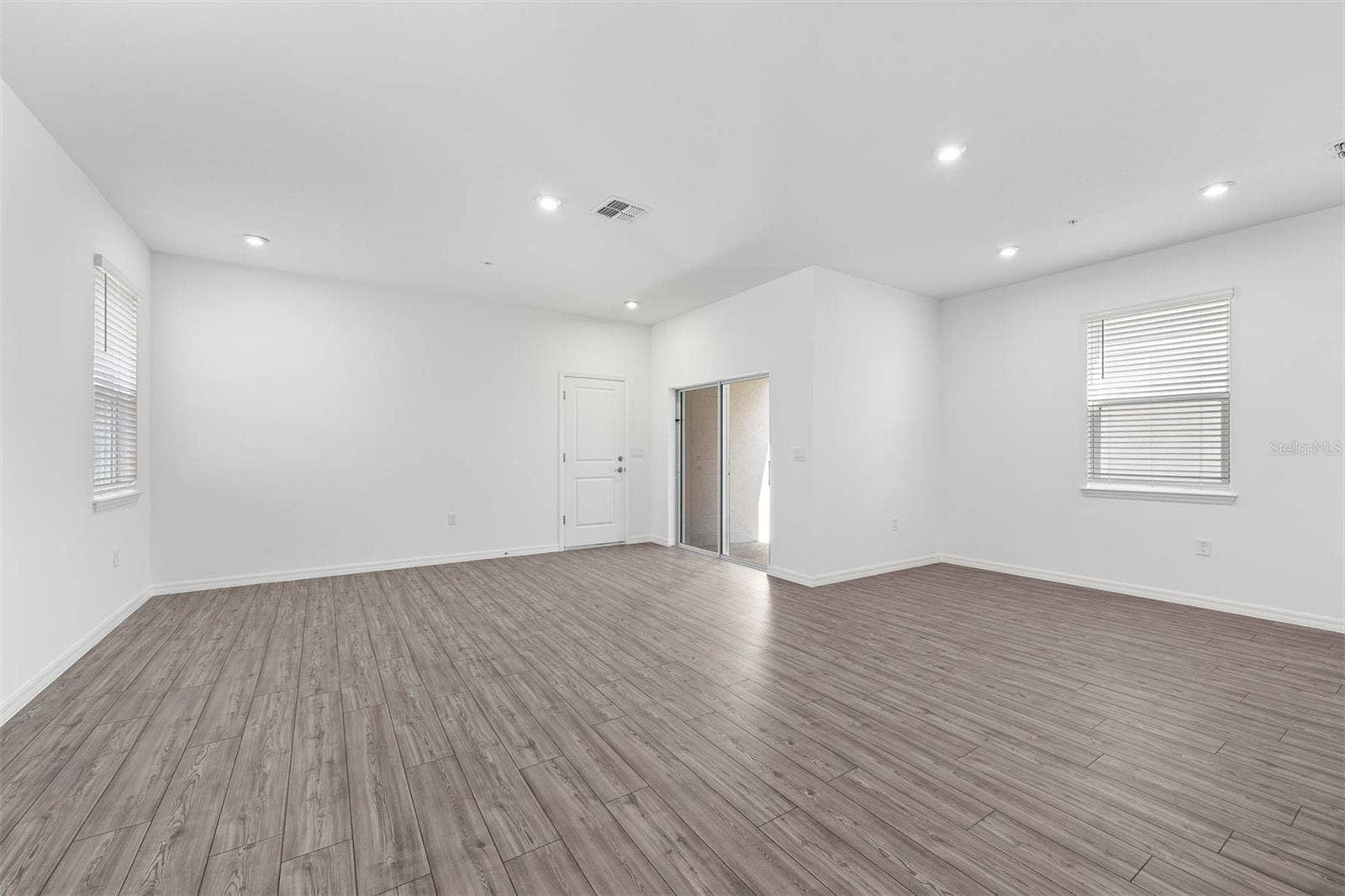 1837 HORSETAIL DRIVE, St Cloud, FL 34771 1837 HORSETAIL DRIVE, St Cloud, FL 34771