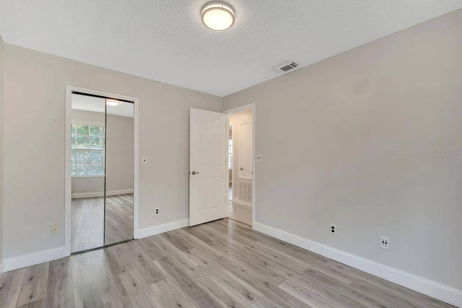 2452 SWEETWATER CLUB CIRCLE, #28, Kissimmee, FL 34746 2452 SWEETWATER CLUB CIRCLE, #28, Kissimmee, FL 34746
