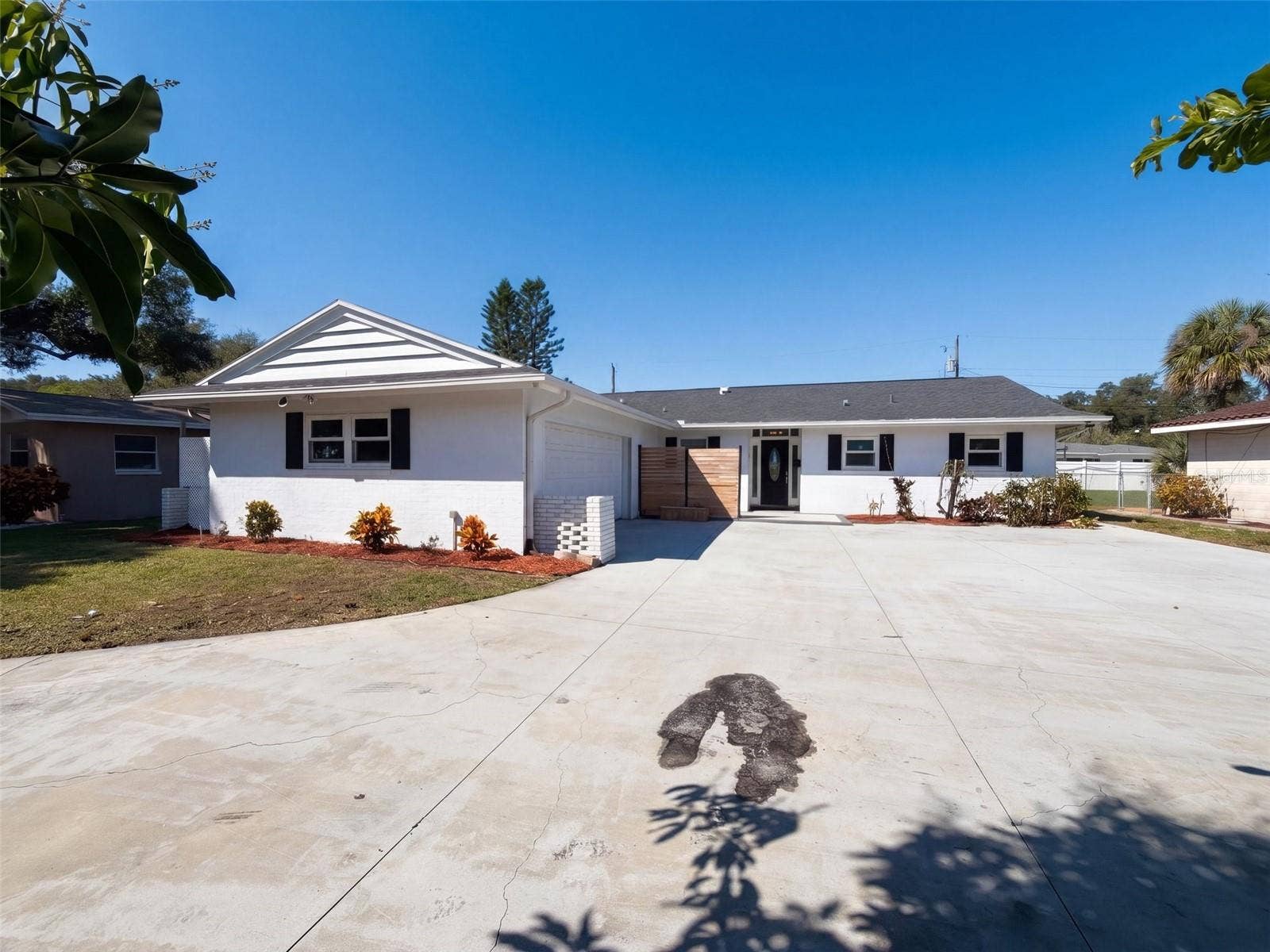 2645 ROY HANNA DRIVE S, St Petersburg, FL 33712 2645 ROY HANNA DRIVE S, St Petersburg, FL 33712