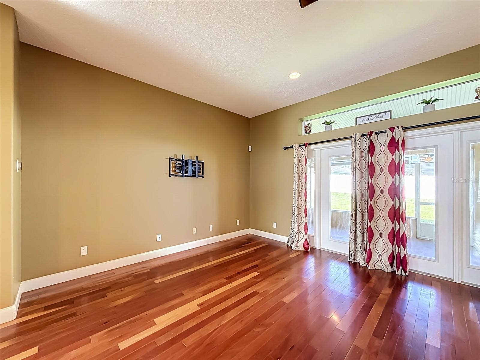 301 ASHTON WOODS LANE, Leesburg, FL 34748
