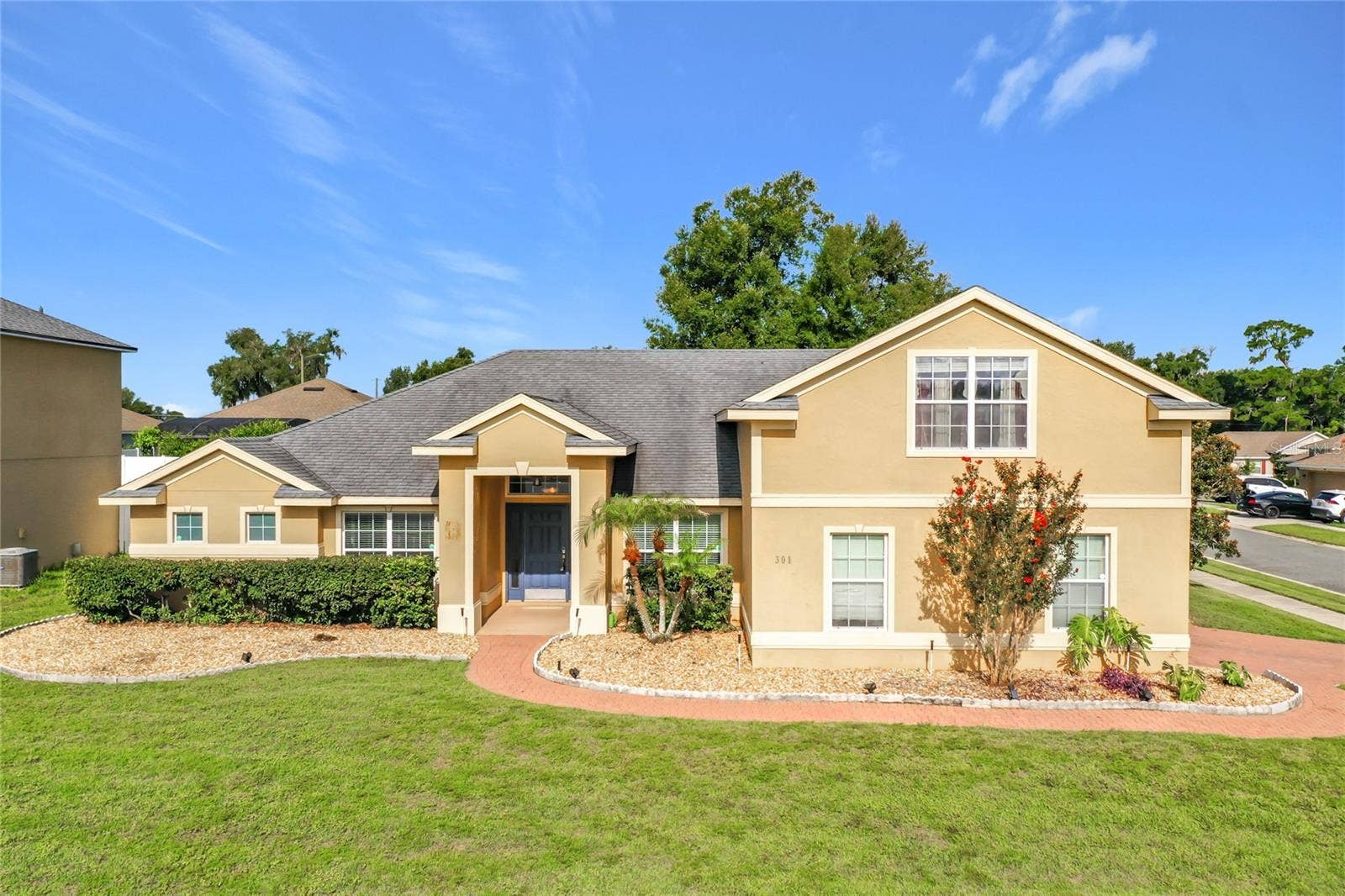 301 ASHTON WOODS LANE, Leesburg, FL 34748