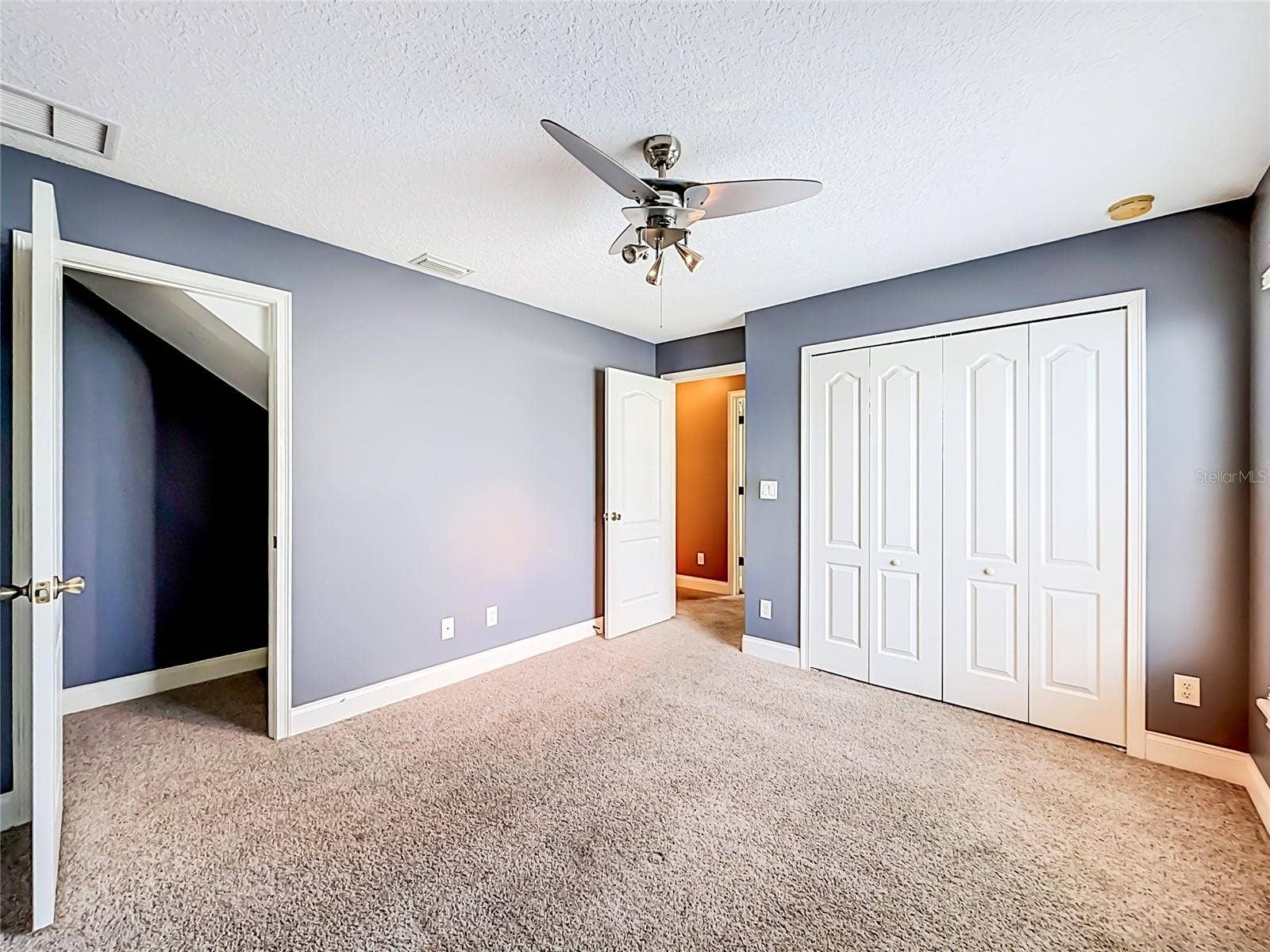 301 ASHTON WOODS LANE, Leesburg, FL 34748
