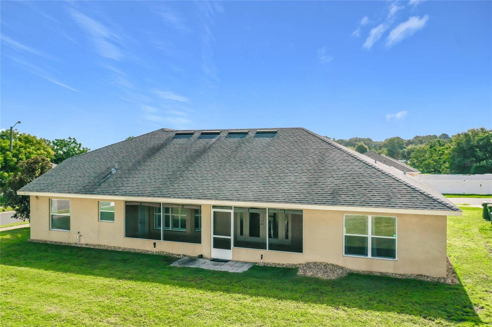 301 ASHTON WOODS LANE, Leesburg, FL 34748