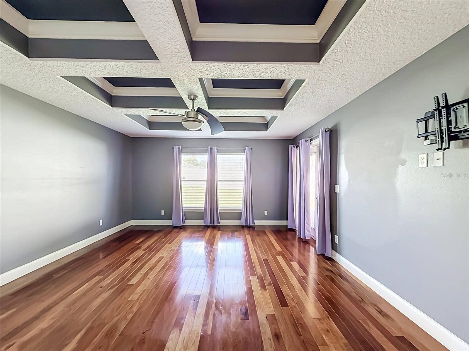301 ASHTON WOODS LANE, Leesburg, FL 34748
