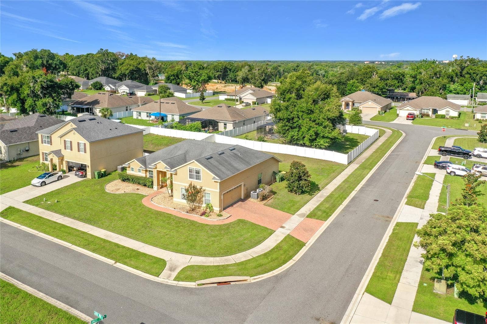 301 ASHTON WOODS LANE, Leesburg, FL 34748