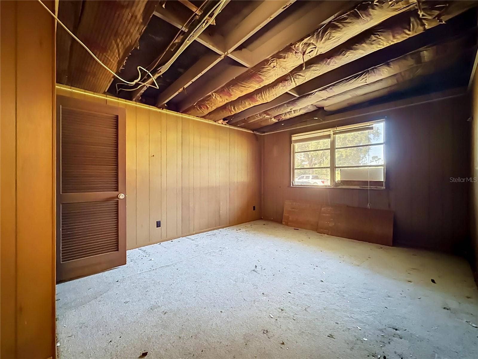400 E 5TH STREET, Chuluota, FL 32766 400 E 5TH STREET, Chuluota, FL 32766