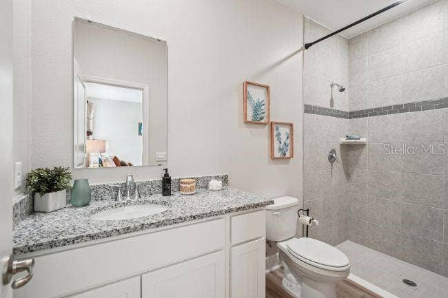Model home - actual features may vary.