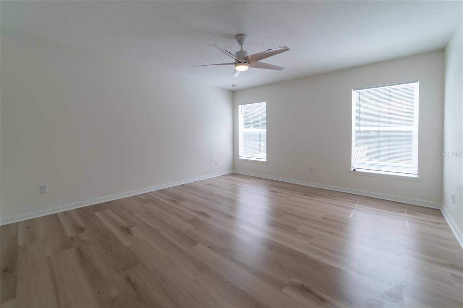 298 HAMMOCK COURT, Davenport, FL 33896
