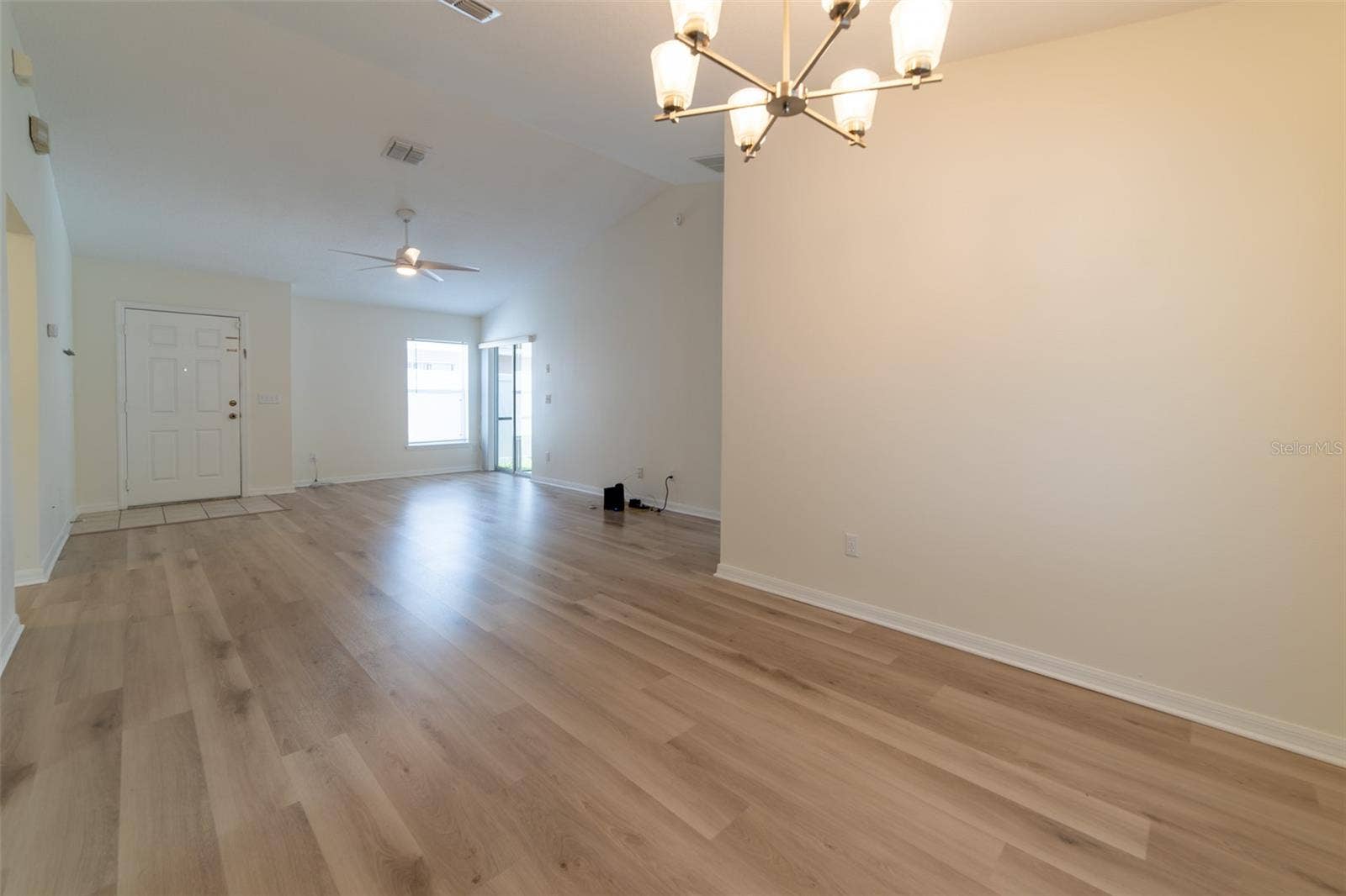 298 HAMMOCK COURT, Davenport, FL 33896