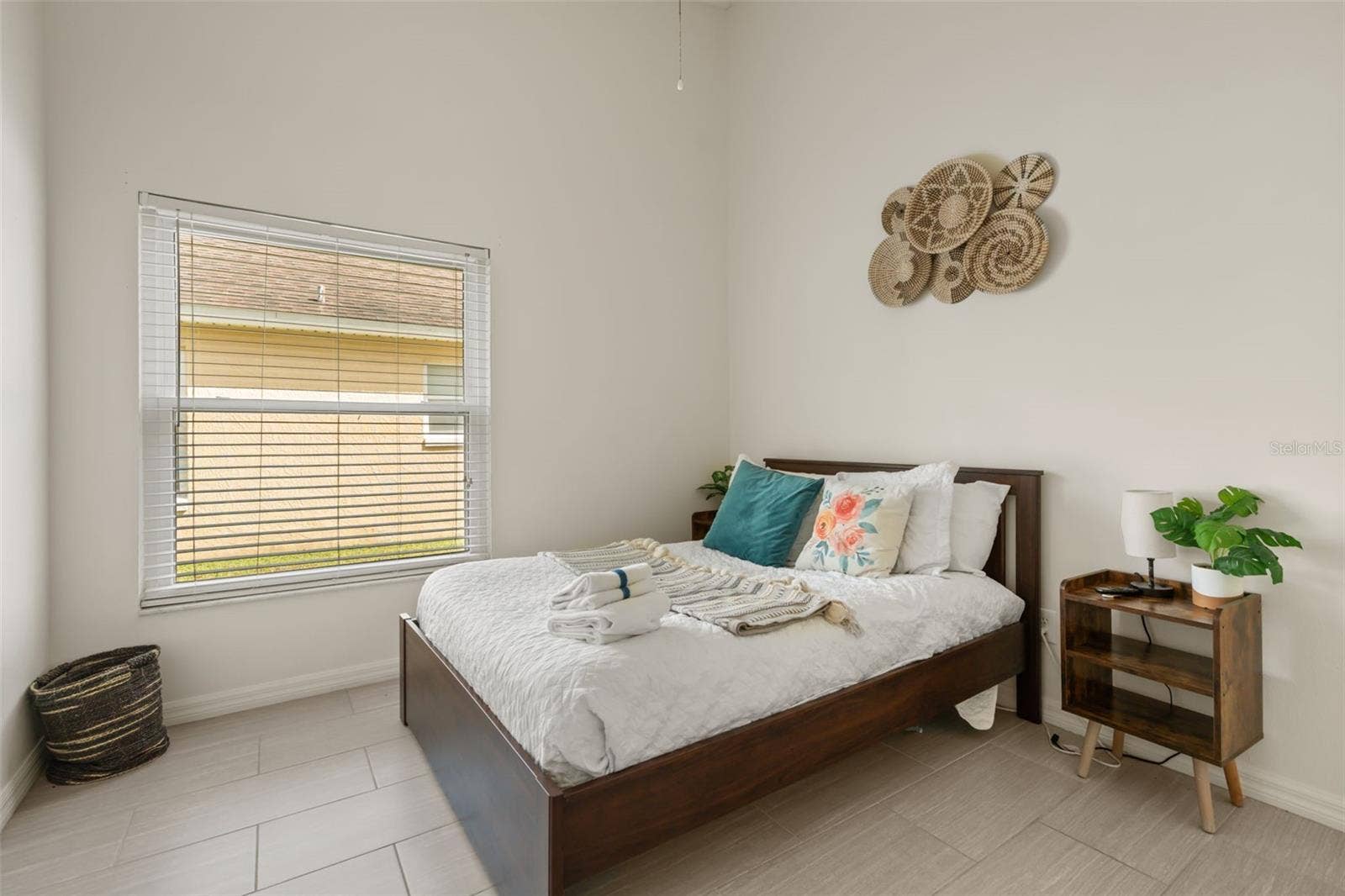 2651 AUTUMN CREEK CIRCLE, Kissimmee, FL 34747 2651 AUTUMN CREEK CIRCLE, Kissimmee, FL 34747