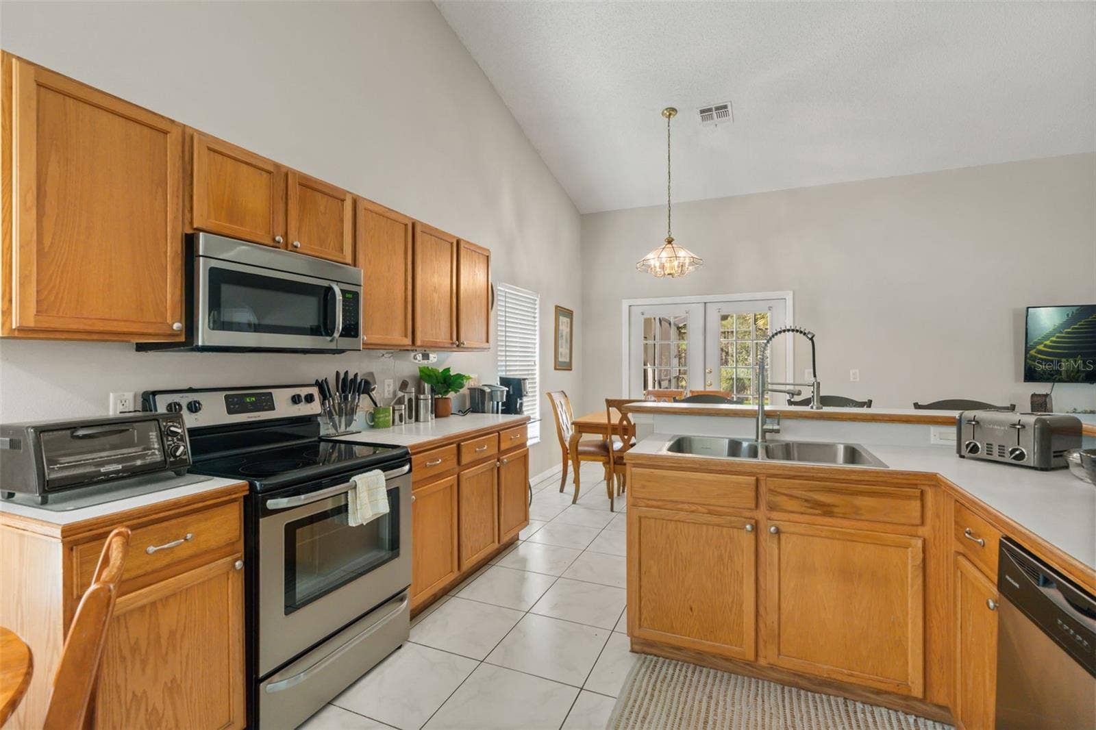 2651 AUTUMN CREEK CIRCLE, Kissimmee, FL 34747 2651 AUTUMN CREEK CIRCLE, Kissimmee, FL 34747