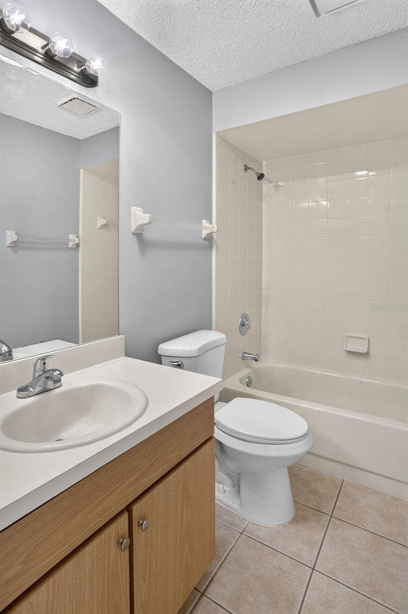 4708 WINDWOOD DRIVE, Kissimmee, FL 34746 4708 WINDWOOD DRIVE, Kissimmee, FL 34746