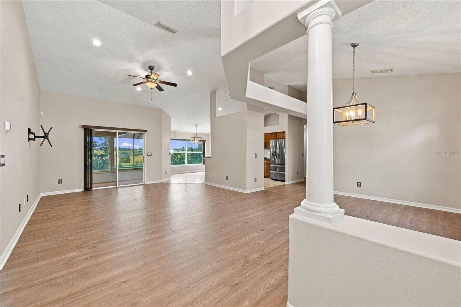 1071 PRINCETON DRIVE, Clermont, FL 34711 1071 PRINCETON DRIVE, Clermont, FL 34711
