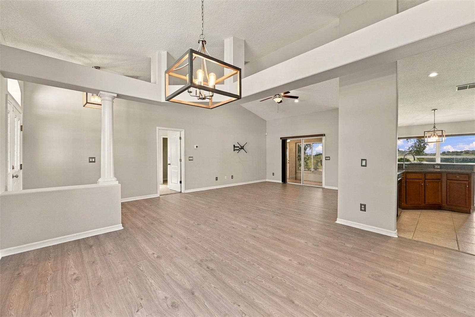 1071 PRINCETON DRIVE, Clermont, FL 34711 1071 PRINCETON DRIVE, Clermont, FL 34711