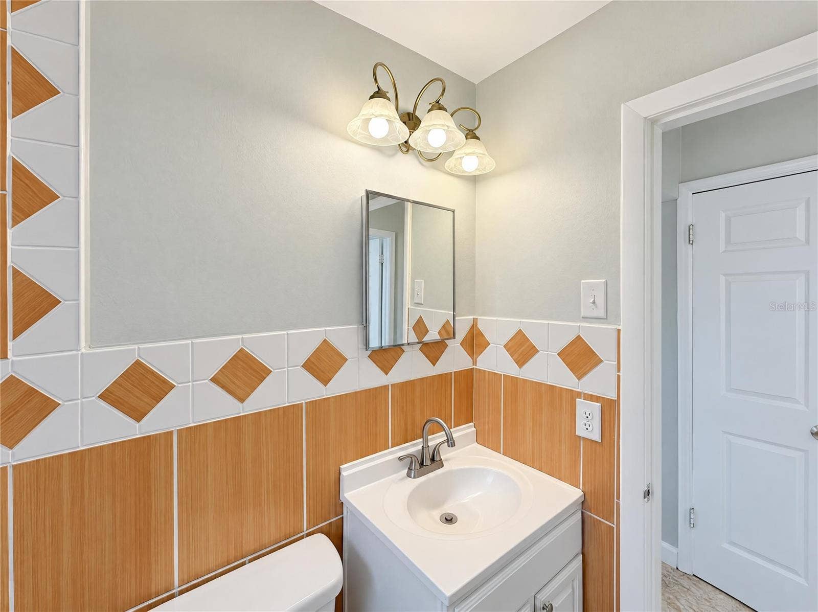 1331 E HANCOCK DRIVE, Deltona, FL 32725 1331 E HANCOCK DRIVE, Deltona, FL 32725