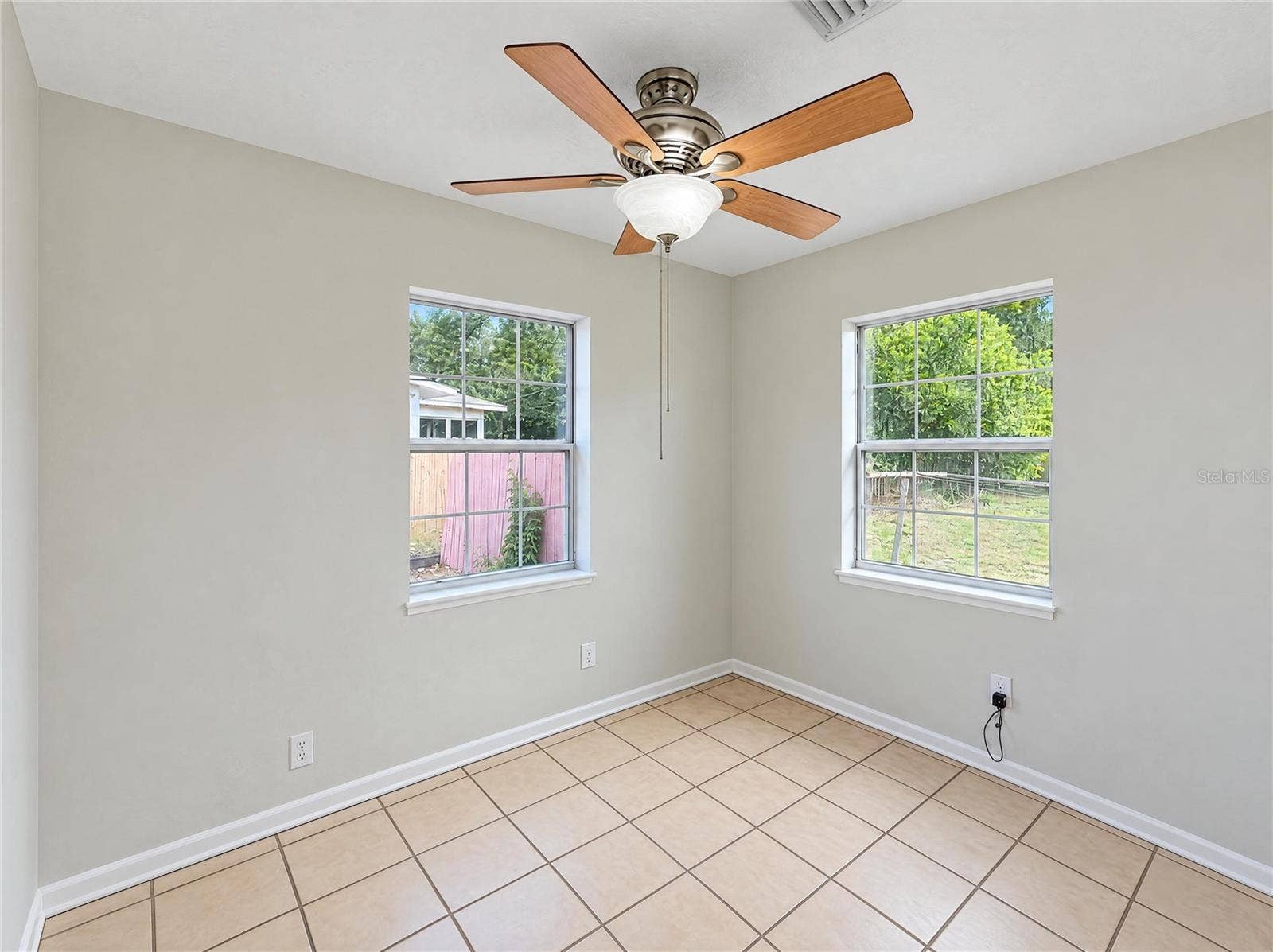1331 E HANCOCK DRIVE, Deltona, FL 32725 1331 E HANCOCK DRIVE, Deltona, FL 32725
