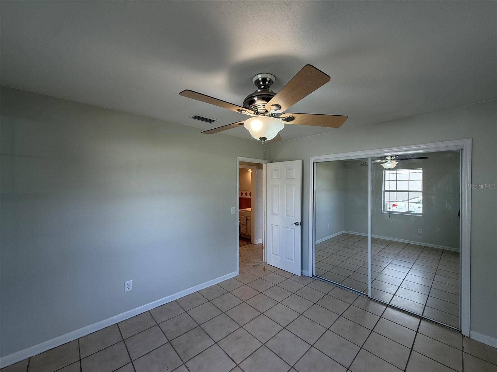 1331 E HANCOCK DRIVE, Deltona, FL 32725 1331 E HANCOCK DRIVE, Deltona, FL 32725