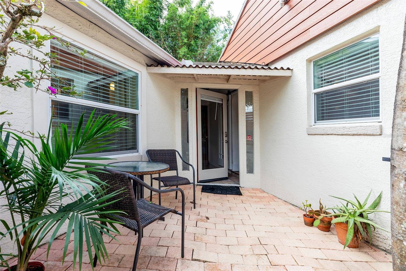 1036 DELANEY AVENUE, Orlando, FL 32806 1036 DELANEY AVENUE, Orlando, FL 32806