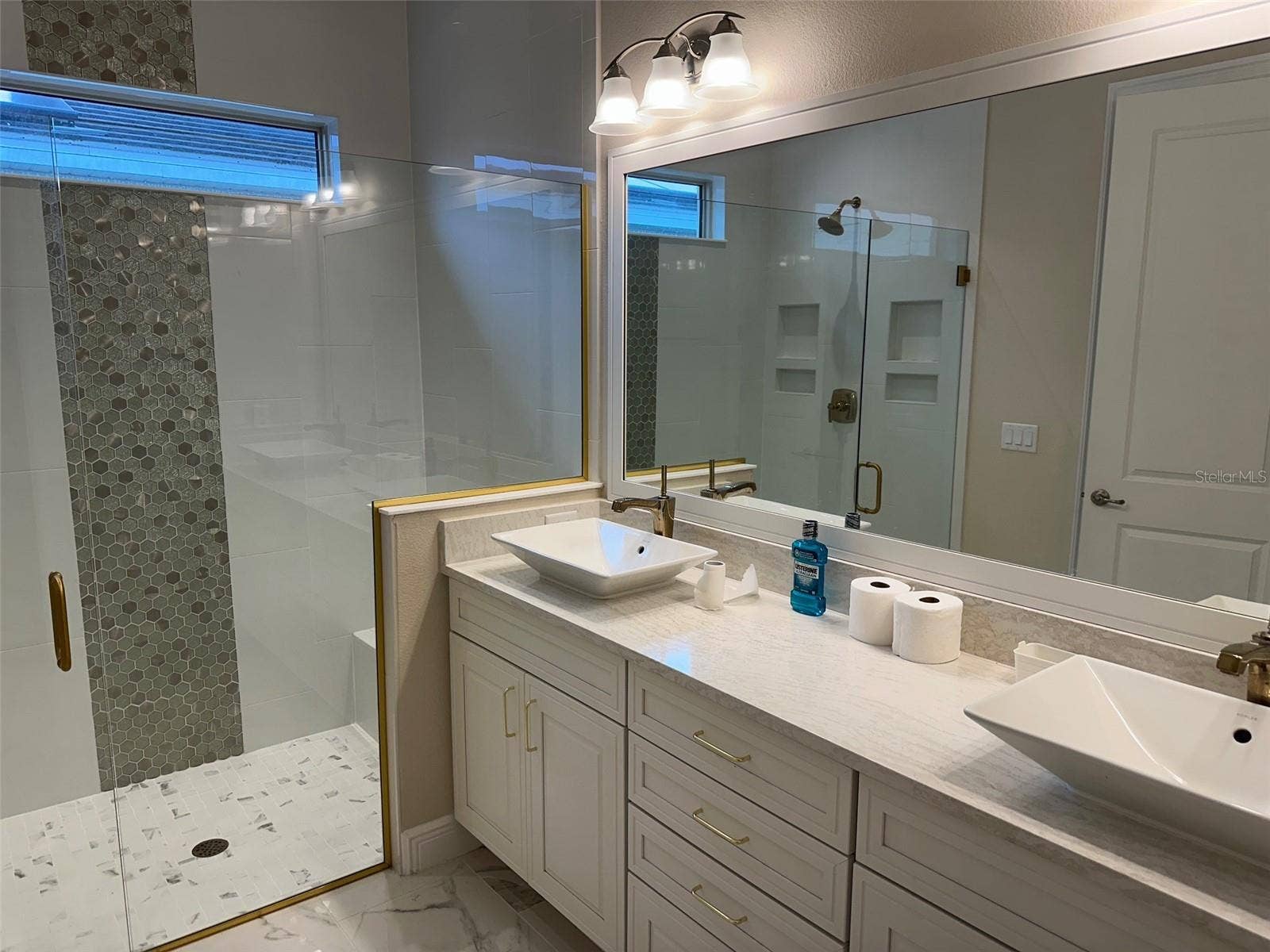 8270 TOPSAIL PLACE, Winter Garden, FL 34787 8270 TOPSAIL PLACE, Winter Garden, FL 34787