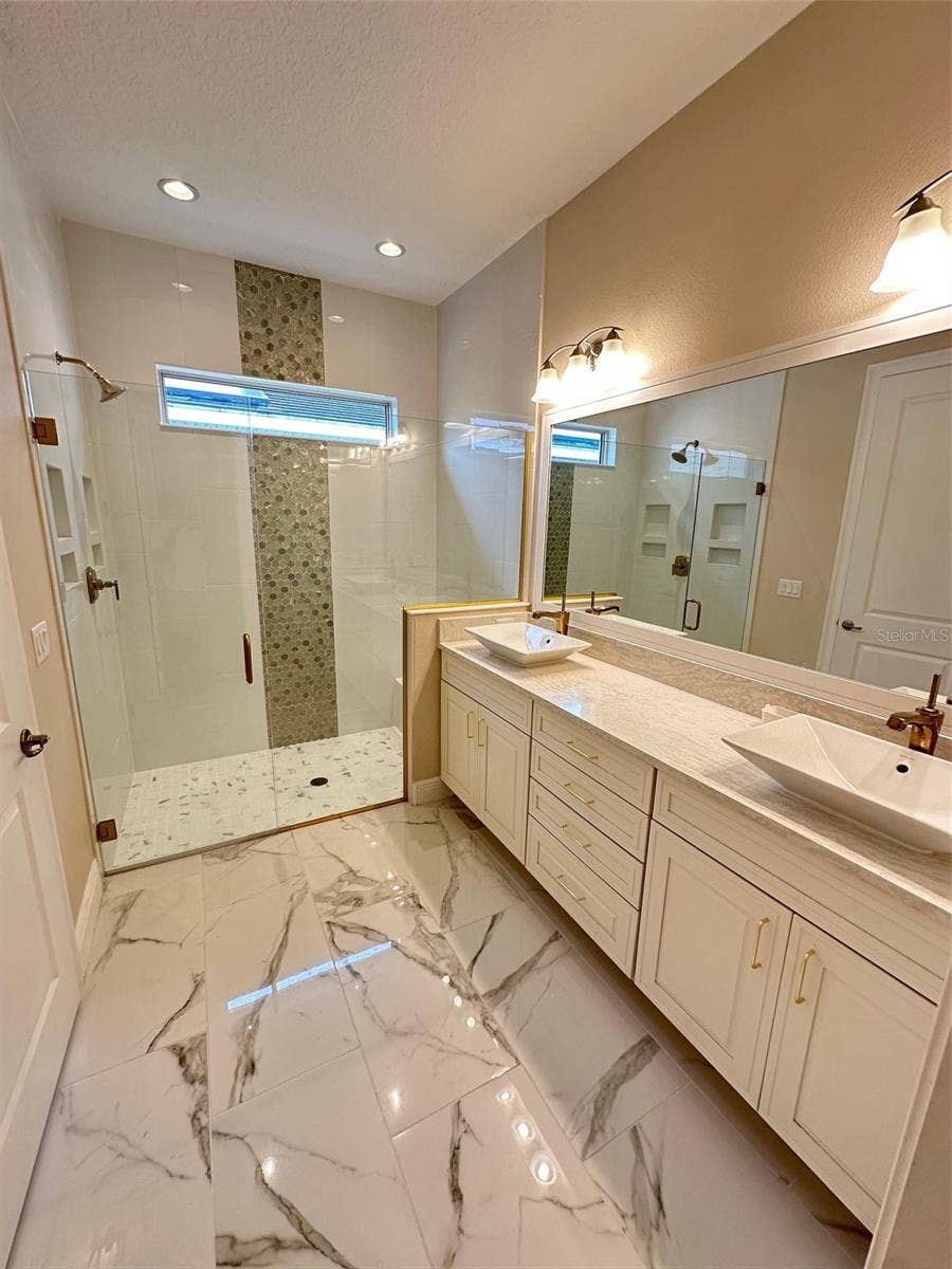 8270 TOPSAIL PLACE, Winter Garden, FL 34787 8270 TOPSAIL PLACE, Winter Garden, FL 34787