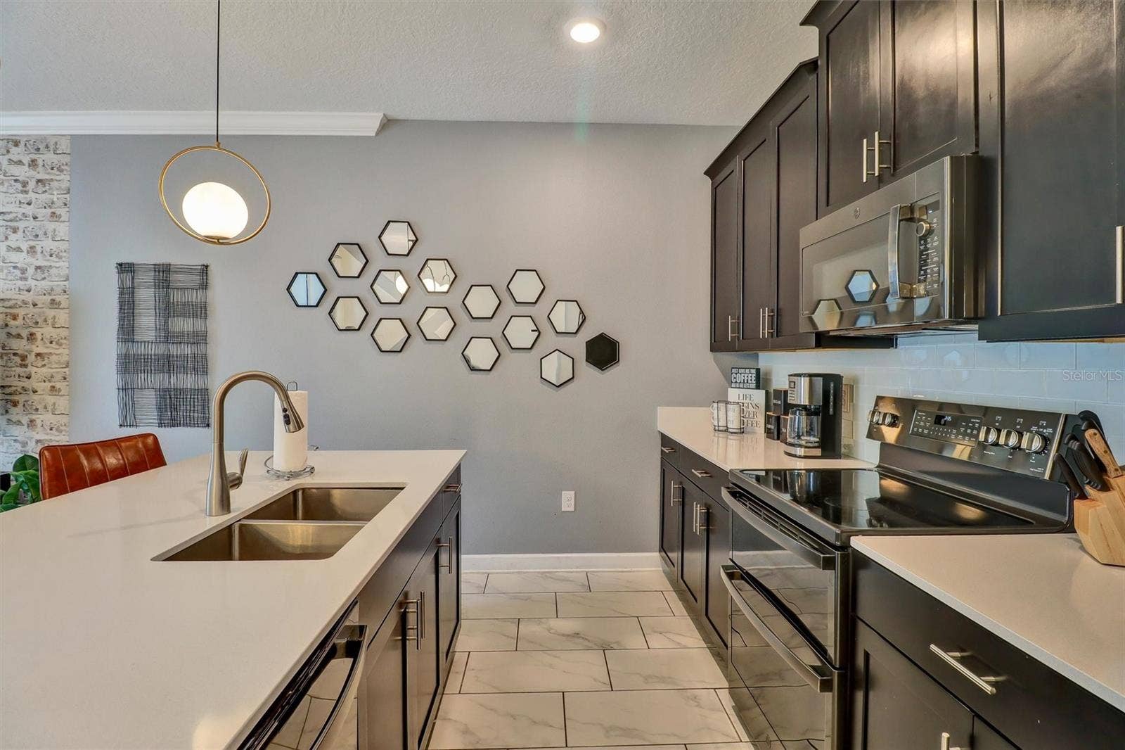 1184 CHALLENGE DRIVE, Davenport, FL 33896