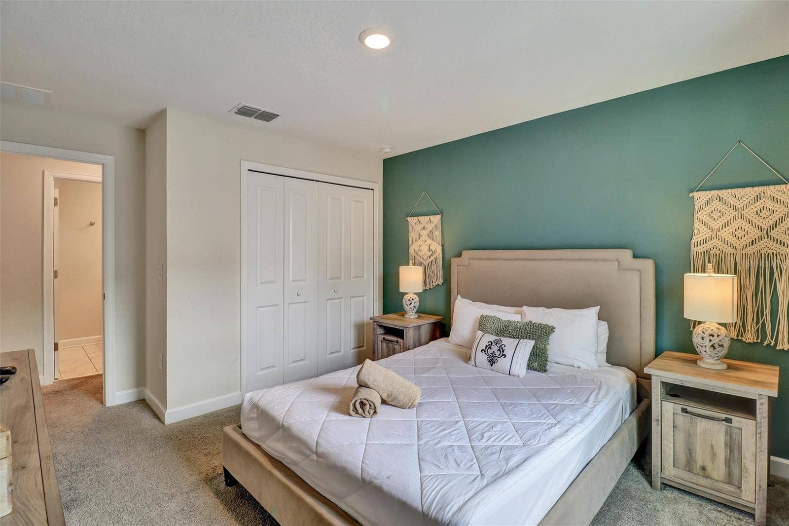 1184 CHALLENGE DRIVE, Davenport, FL 33896