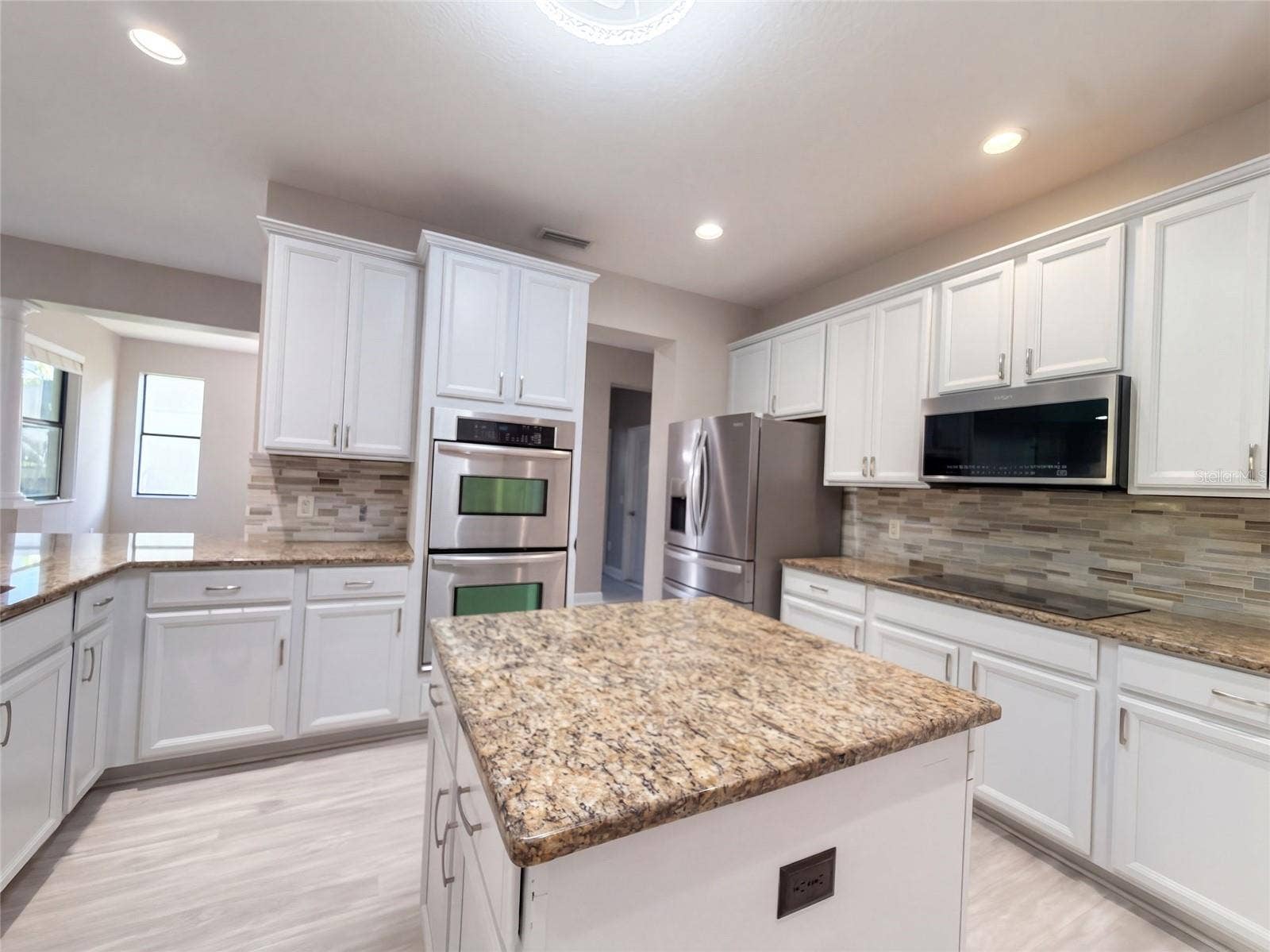 12424 BELCROFT DRIVE, Riverview, FL 33579
