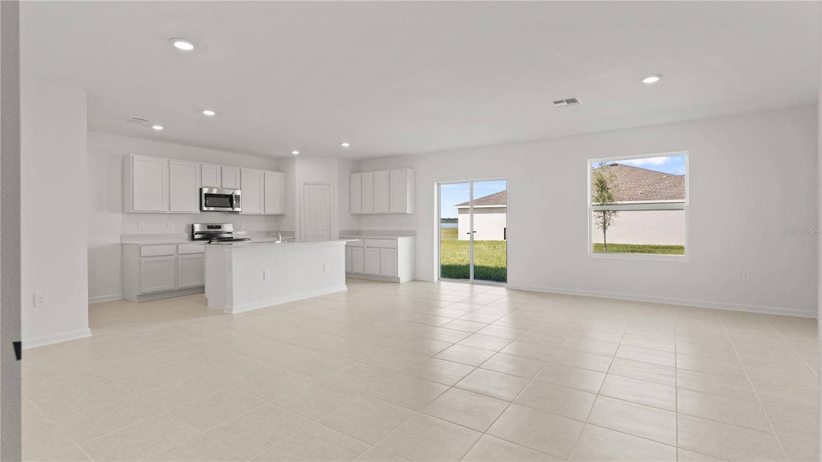 1620 WILLOW GARDEN LOOP, Eustis, FL 32726
