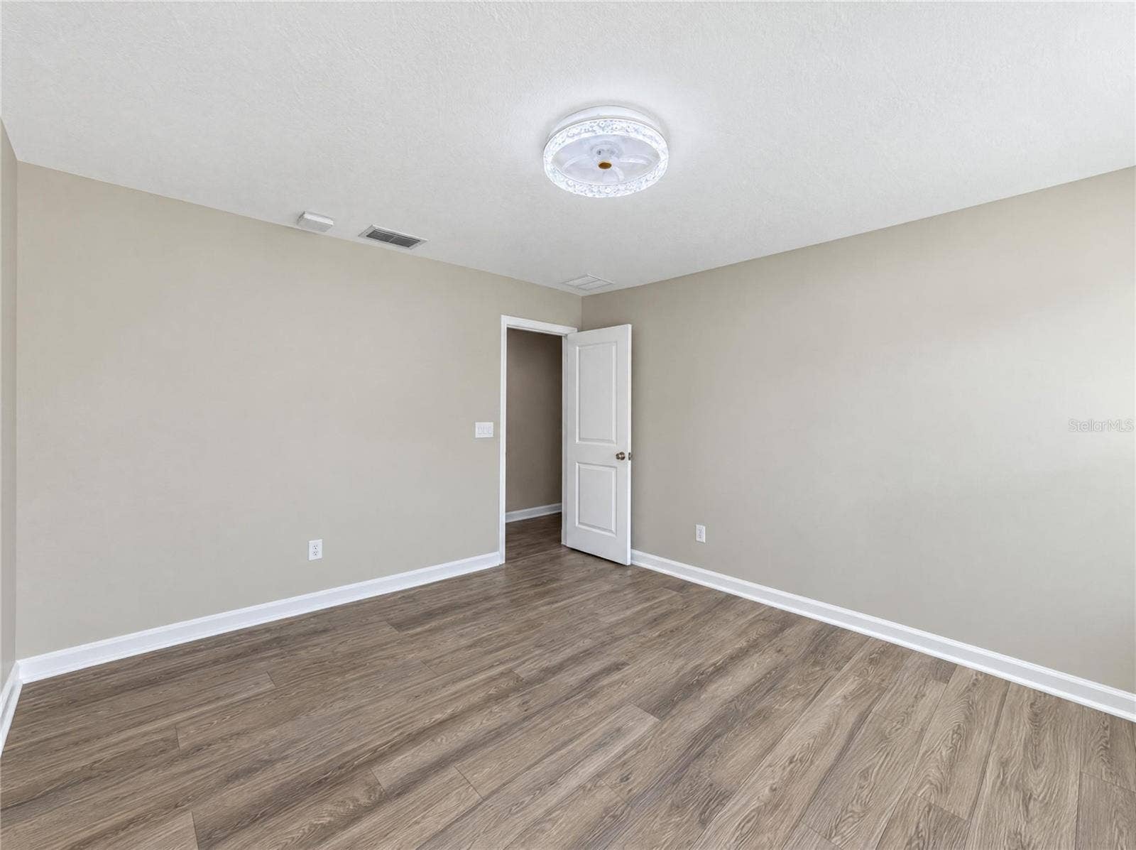 6244 ENGLISH HOLLOW ROAD, Tampa, FL 33647 6244 ENGLISH HOLLOW ROAD, Tampa, FL 33647