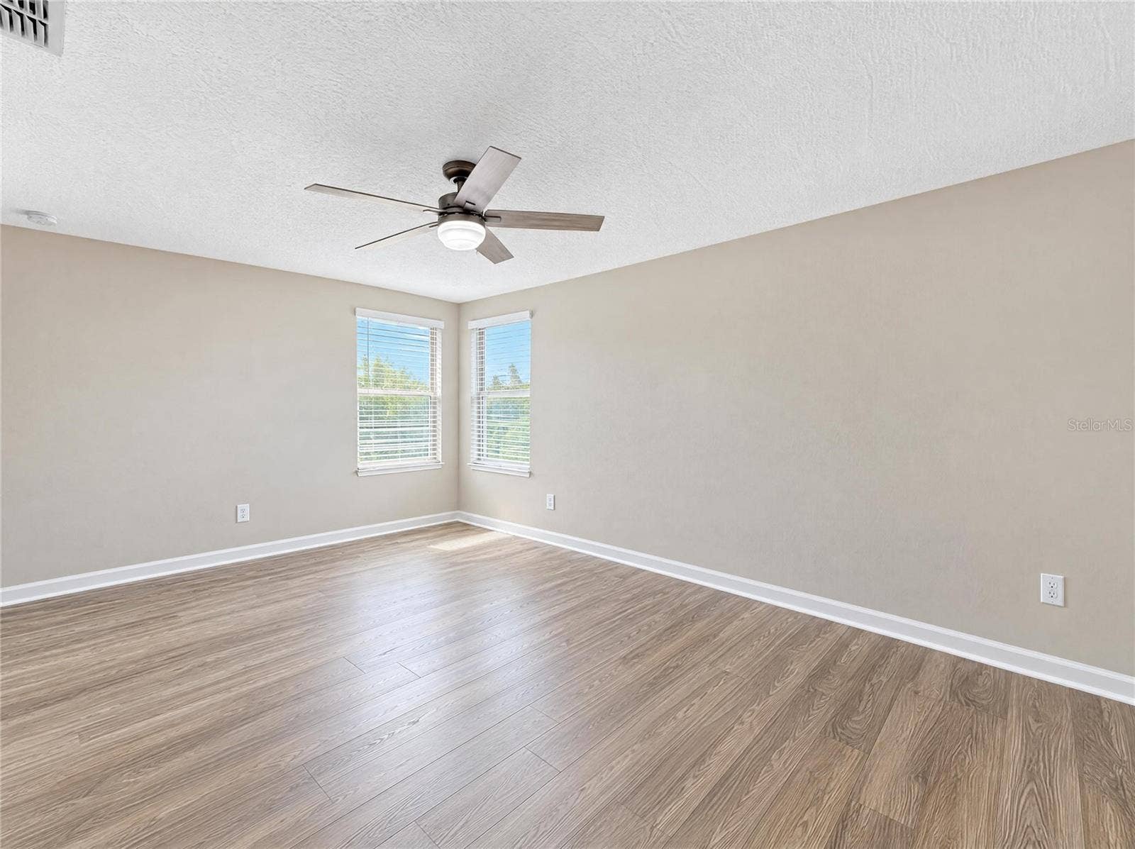 6244 ENGLISH HOLLOW ROAD, Tampa, FL 33647 6244 ENGLISH HOLLOW ROAD, Tampa, FL 33647