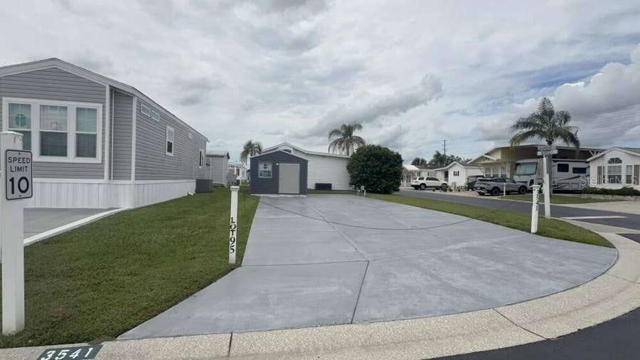 Property photo for 3541 AQUAMARINE WAY, Zephyrhills, FL