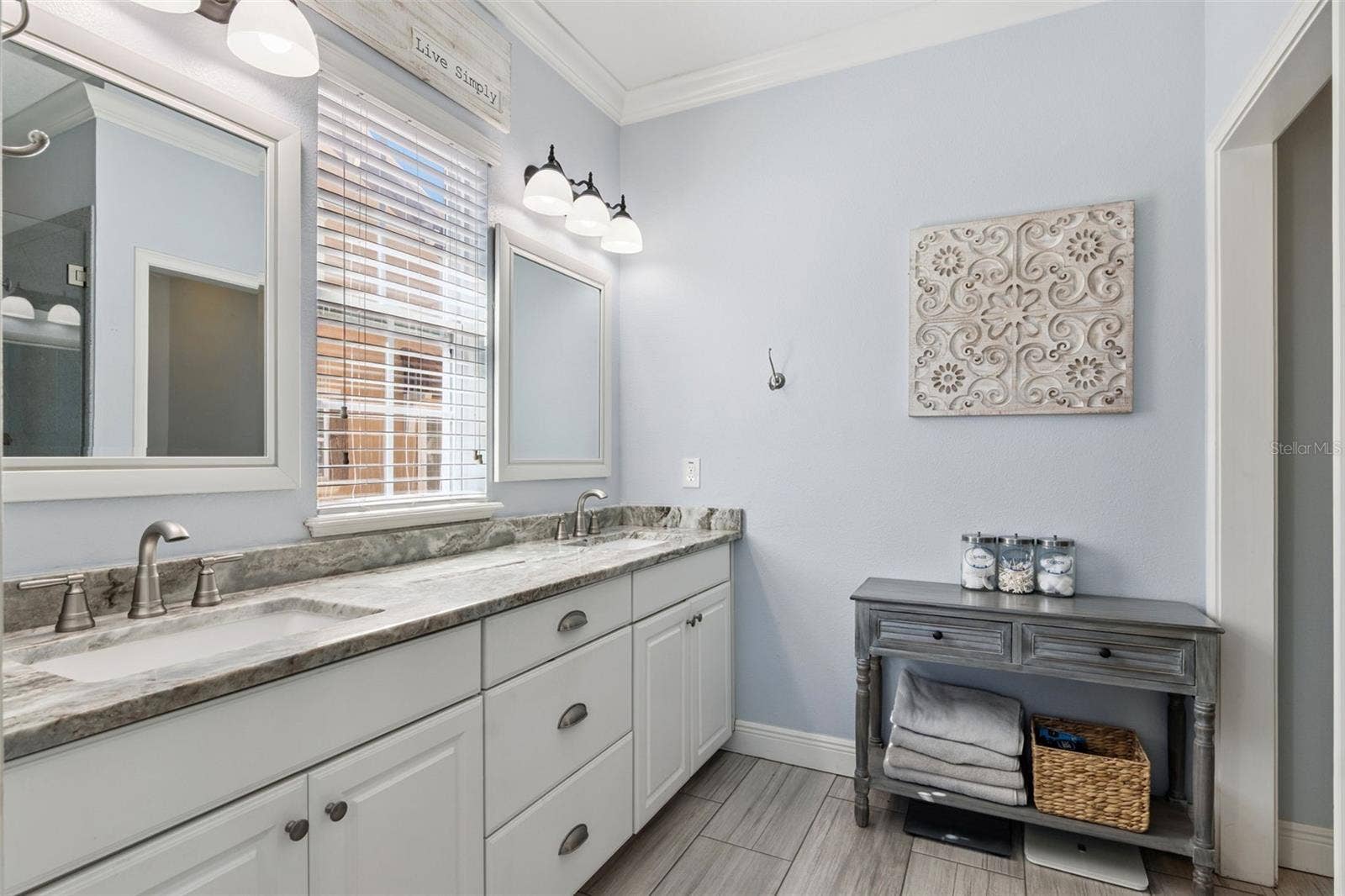 900 LOBELIA DRIVE, Lake Mary, FL 32746 Primary bathroom
