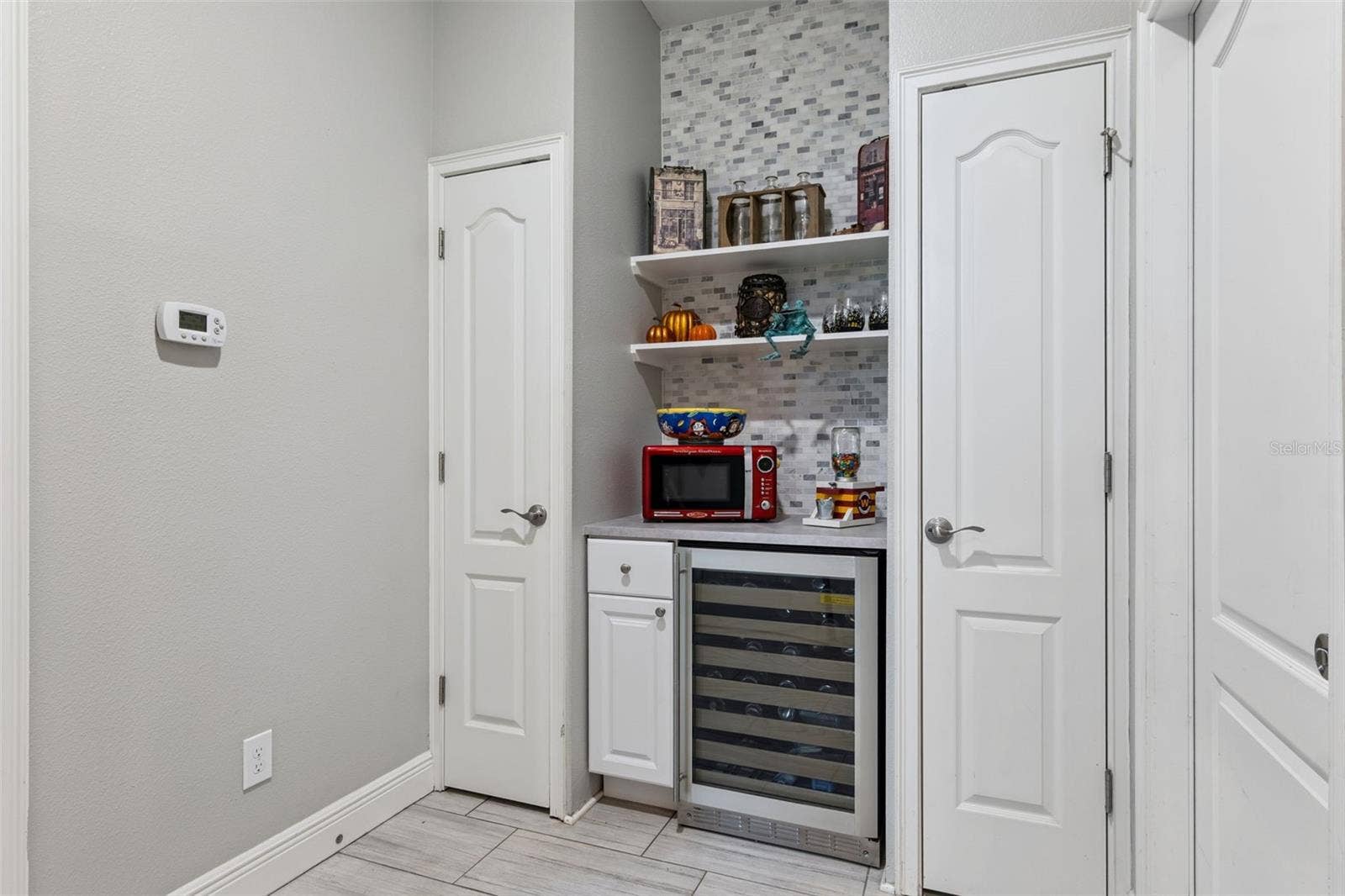 900 LOBELIA DRIVE, Lake Mary, FL 32746 First floor entryway with added drybar and storage