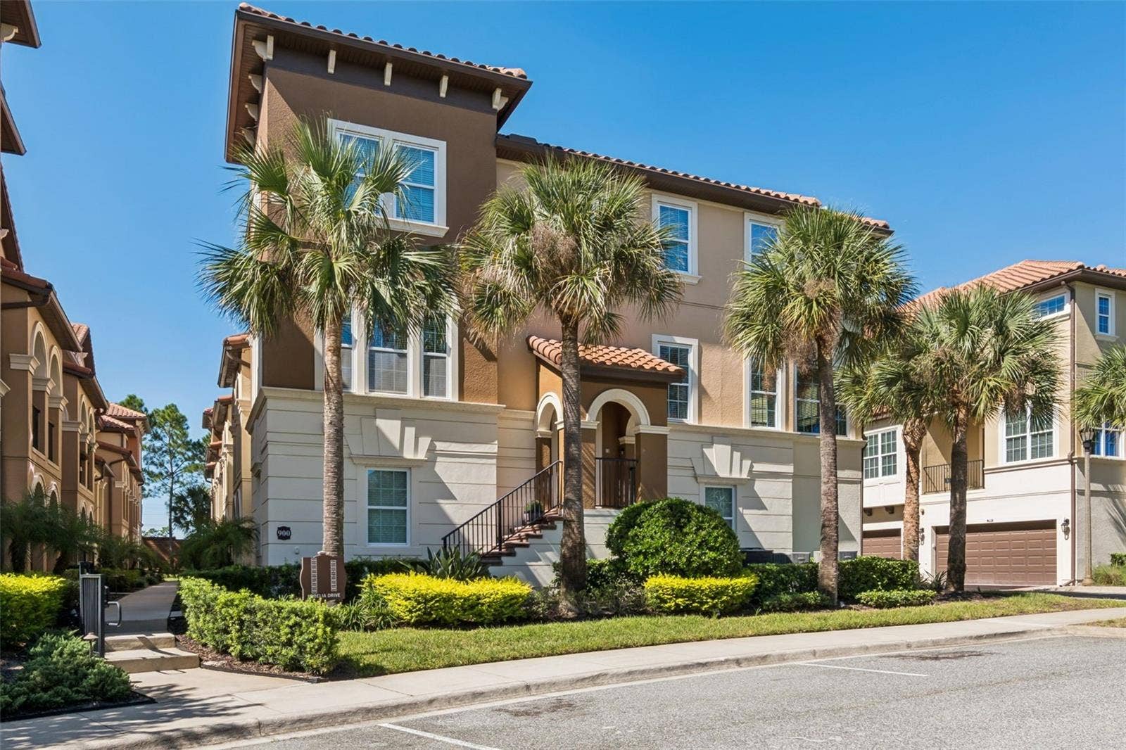 900 LOBELIA DRIVE, Lake Mary, FL 32746 Front exterior